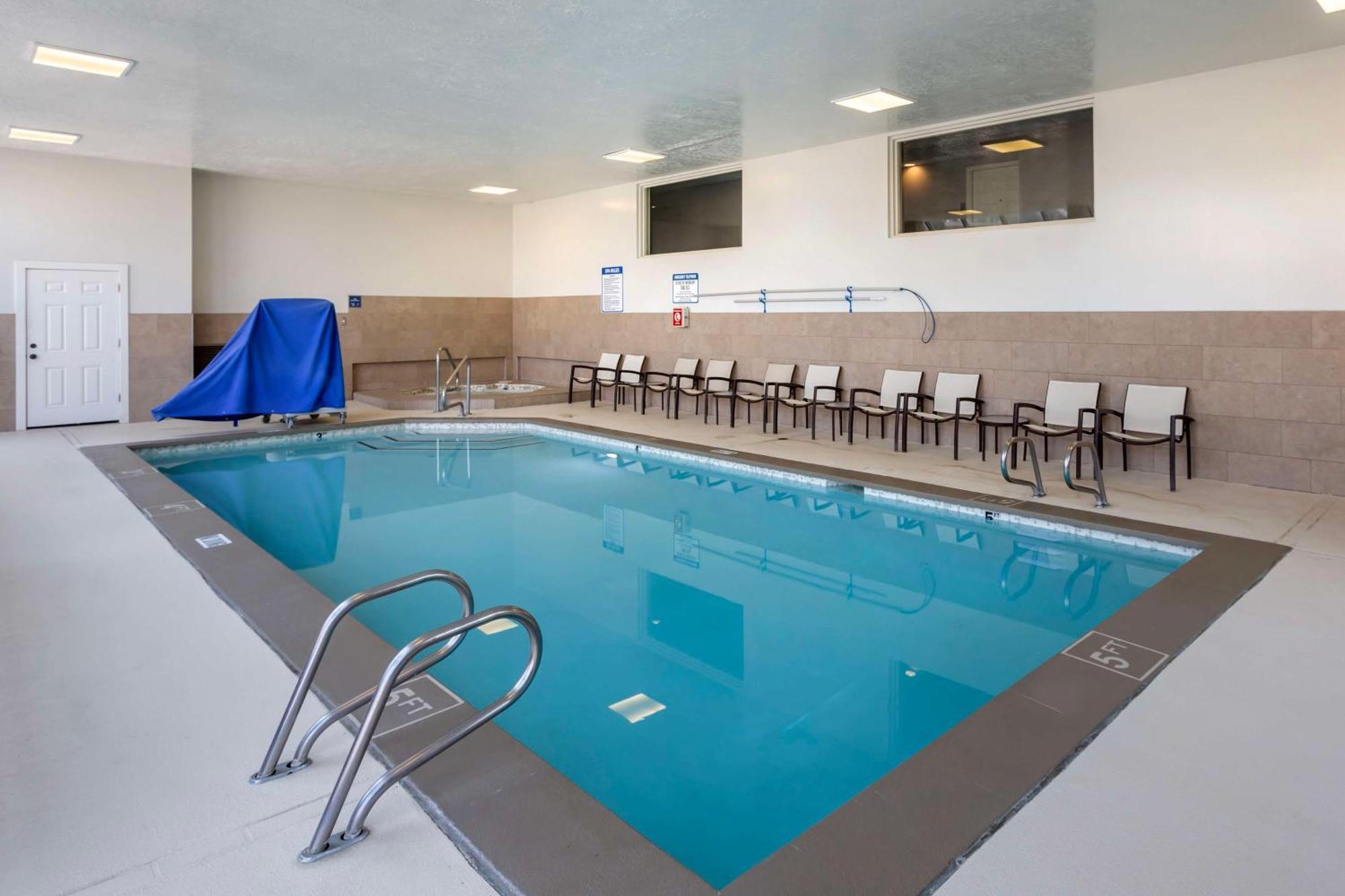Best Western Plus Cotton Tree Inn North Salt Lake Exterior photo