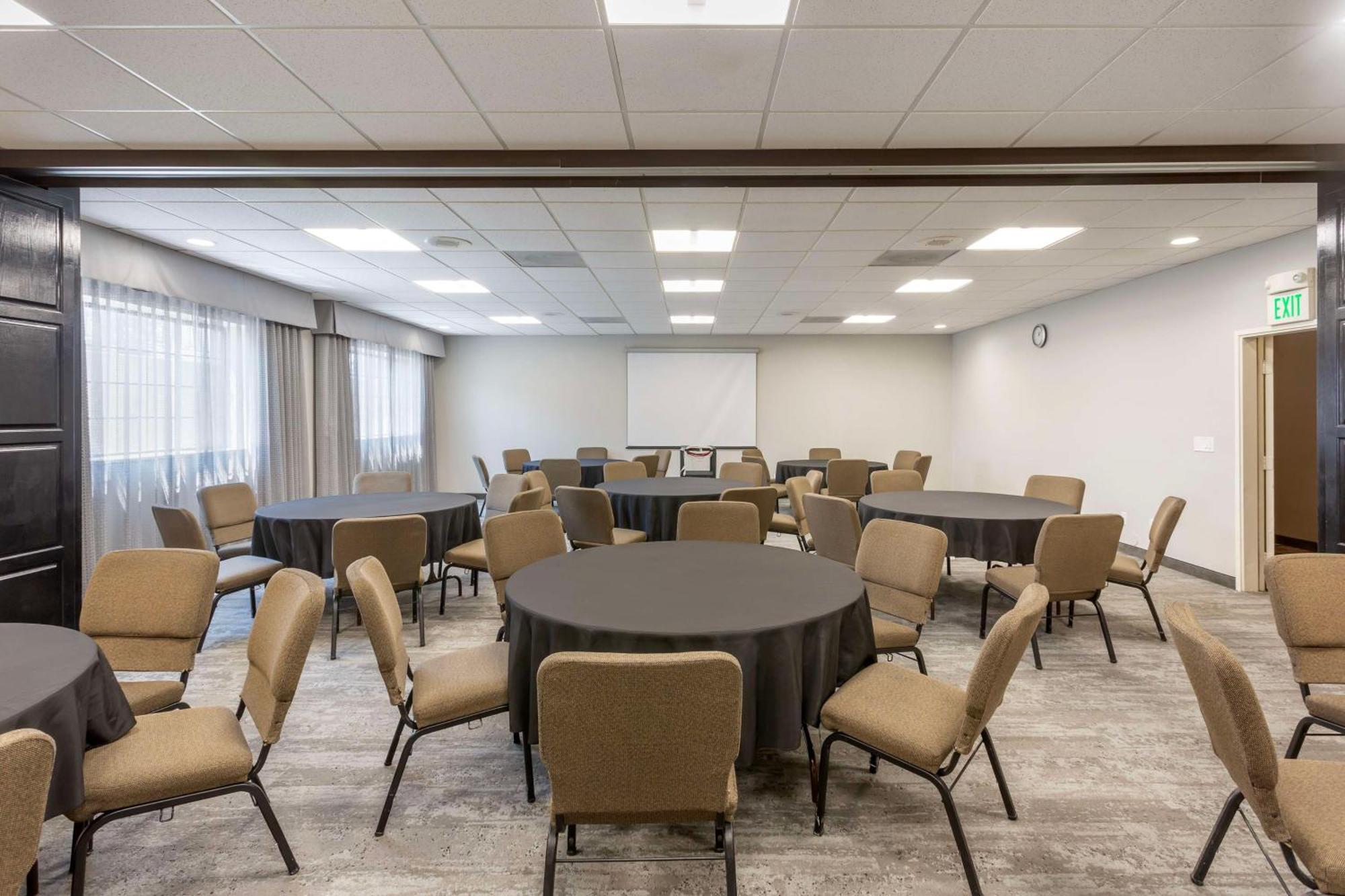 Best Western Plus Cotton Tree Inn North Salt Lake Exterior photo
