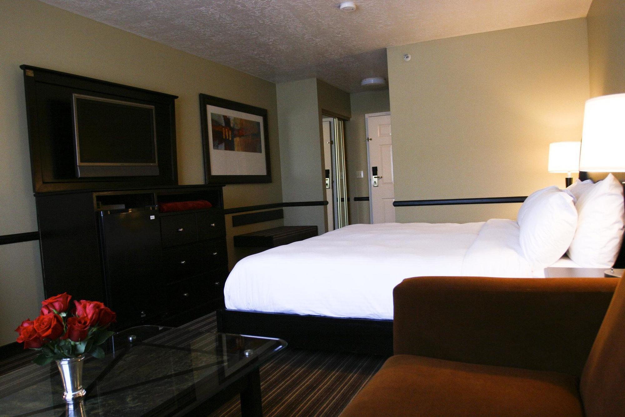 Best Western Plus Cotton Tree Inn North Salt Lake Exterior photo